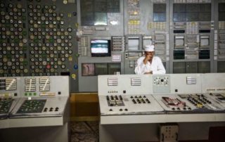 Una sala di controllo della Area Due del reattore di Chernobyl